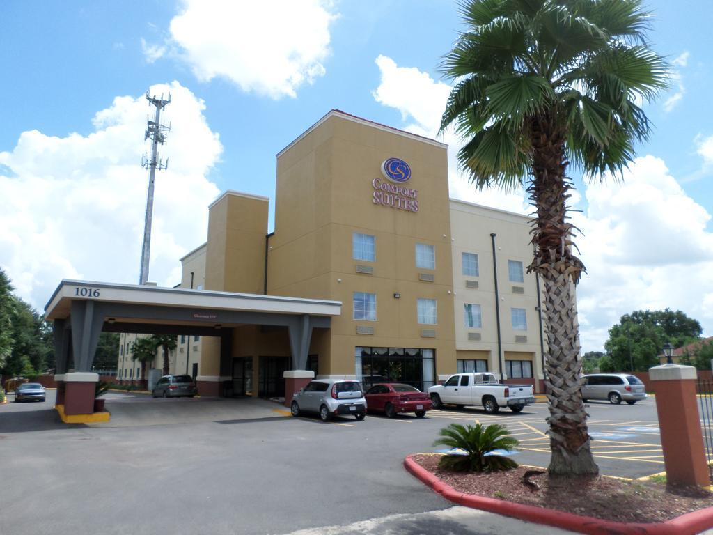 Comfort Suites Lake Charles Exterior photo